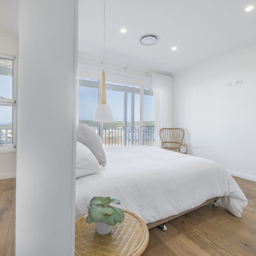 Main Bedroom 2 500x500 - Murrays Beach Builders
